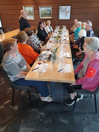 ...ennen kesäteatteriin siirtymistä